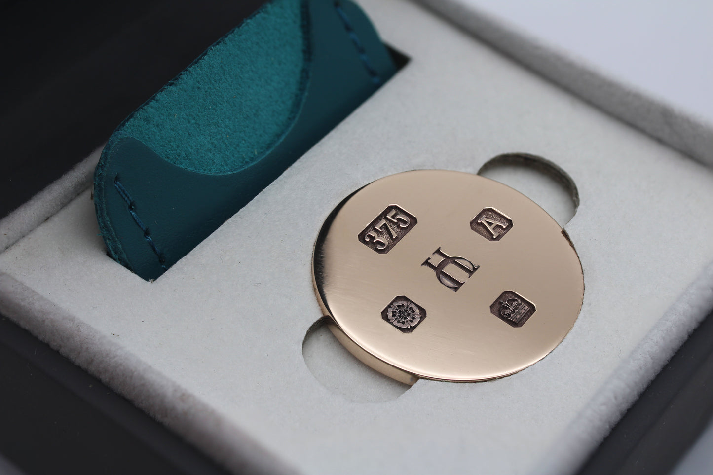 9ct Rose Gold Personalised Golf Ball Marker | Signature Edition | Hallmarked Precious Metal